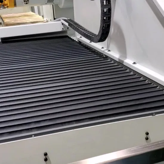 Гибкая пластиковая несущая цепь для кабеля гидравлического шланга